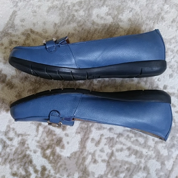 Comfort View Martha Faux Pebble Leather Horsebit Flats Shoes - Picture 9 of 13